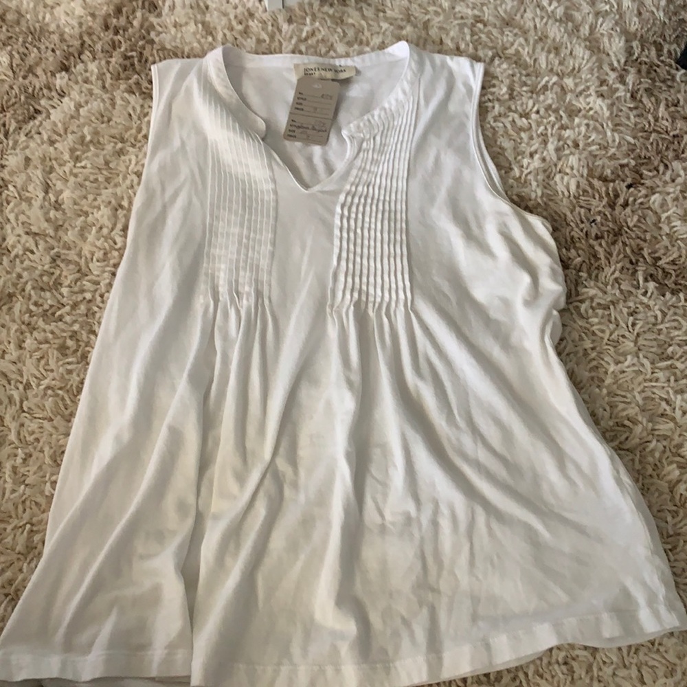 Dressy White top